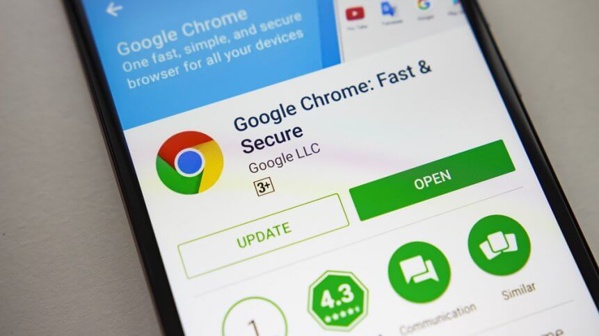 Google Chrome application on screen modern smartphone in Play Store