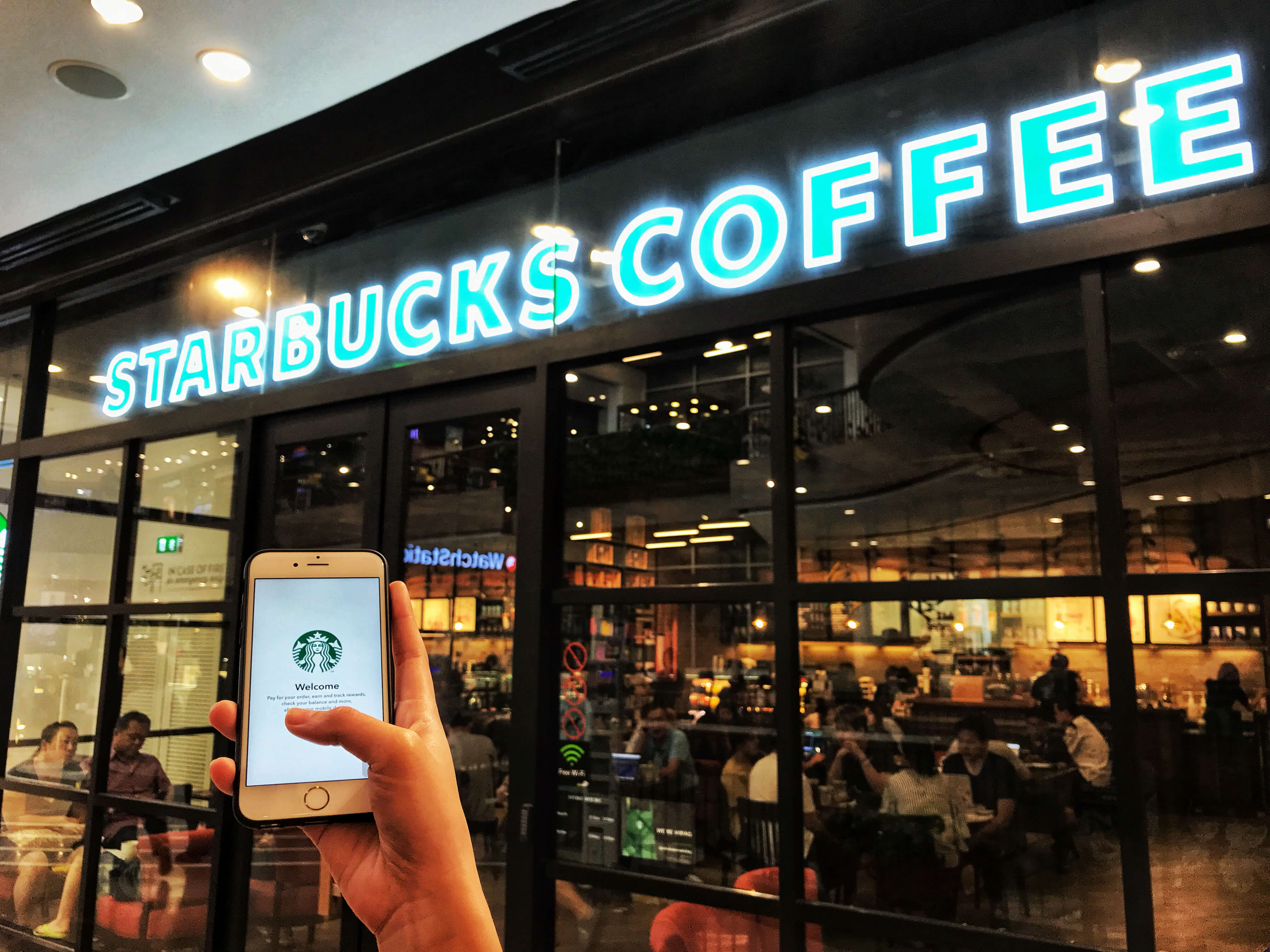 the Starbucks app will have 25.2 million users this year