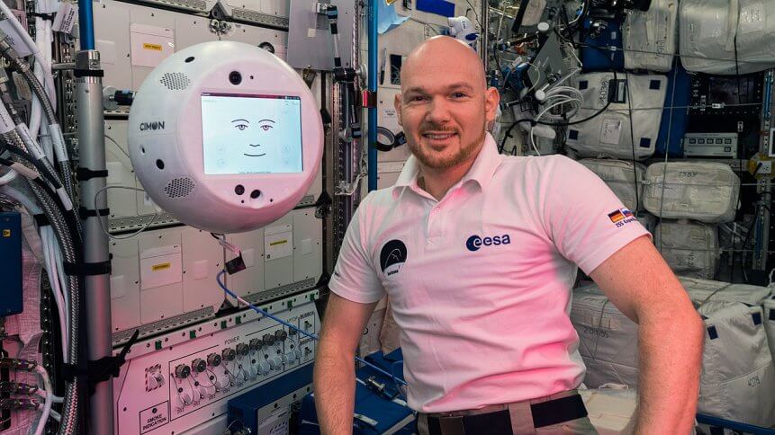 Alexander Gerst with CIMON 1 in the ISS Columbus lab
