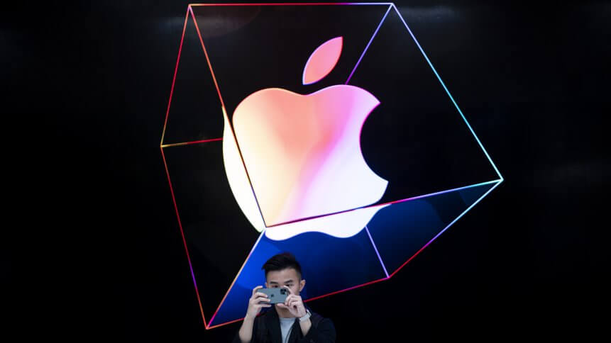 Apple has been keen to take its AR ventures to the next phase. Source: AFP