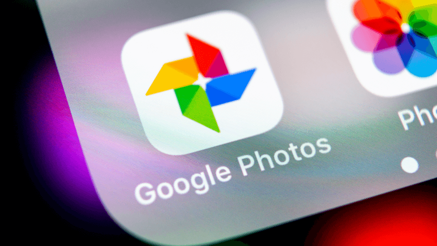 Google Photos plus application icon on Apple iPhone X screen close-up. Google plus Photos icon. Google photos application. Social media network