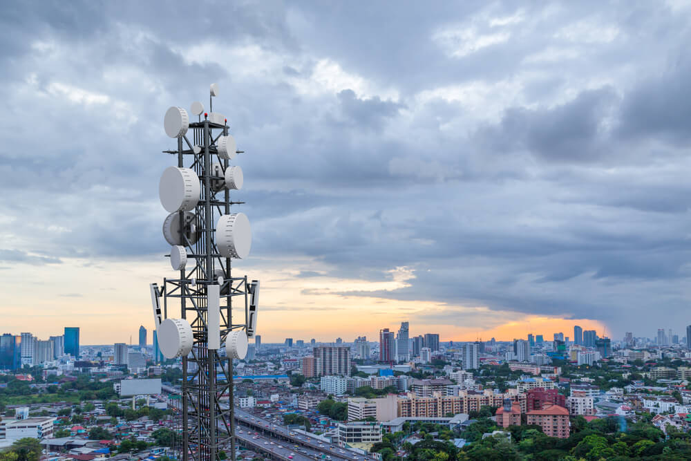 Affordable, customizable OpenRAN 5G network infrastructure is becoming a potential alternative
