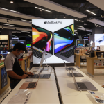 Studio7 shop in Central Plaza KhonKaen sales Macbook, iPhone, iMac, iPadpro, speakerphone for Apple products It is a premium reseller of Apple Inc in Thailand.