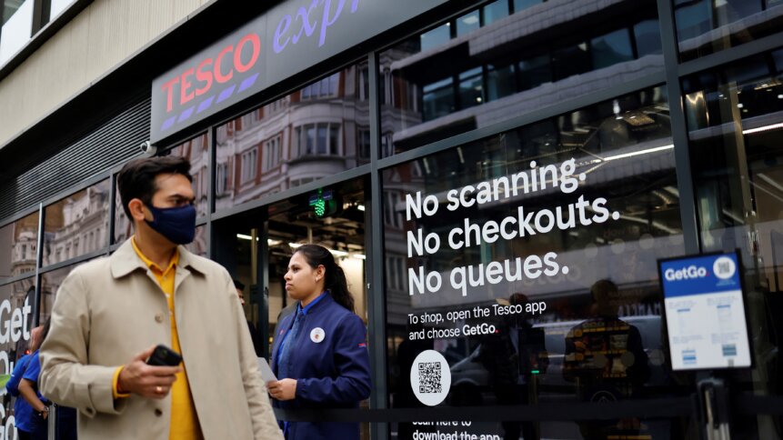 Tesco takes on Amazon with its new 'just walk out' store.