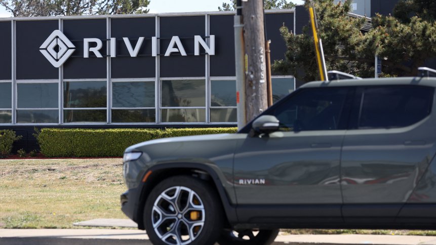 Electric truck startup Rivian navigates on bumpy supply chains terrain