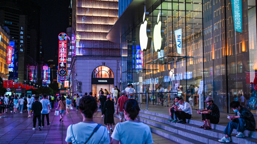 Unceasing Covid cases in China cost Apple more than just a sales slump