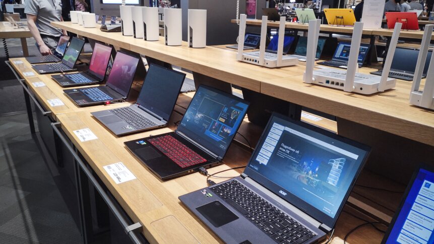 2022 was definitely not the year for global PC sales