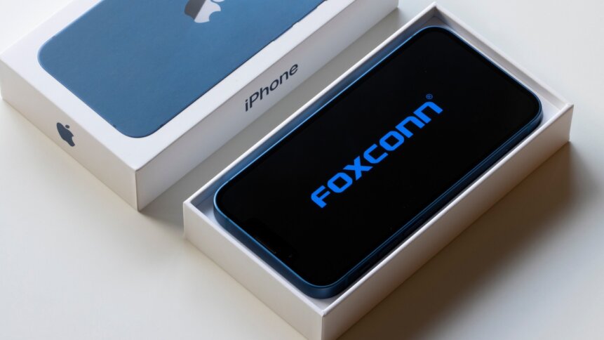 Has Foxconn done a $700m deal for a new Indian manufacturing plant