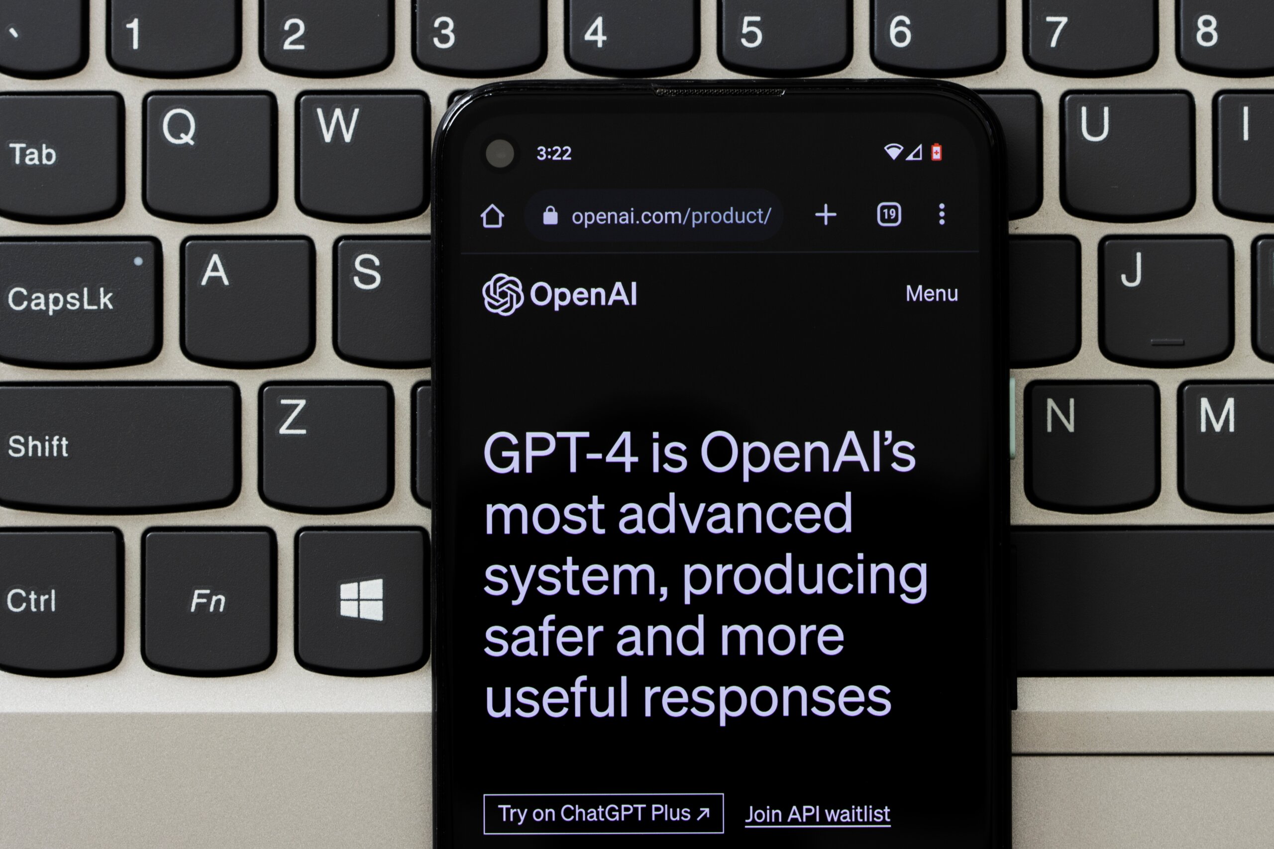 Experts are urging an "AI pause" for six months following OpenAI's GPT-4.