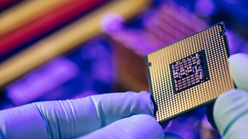 WSTS anticipates a strong rebound in the semiconductor market, in terms of sales, forecasting a growth of 13.1% in 2024. Source: Shutterstock