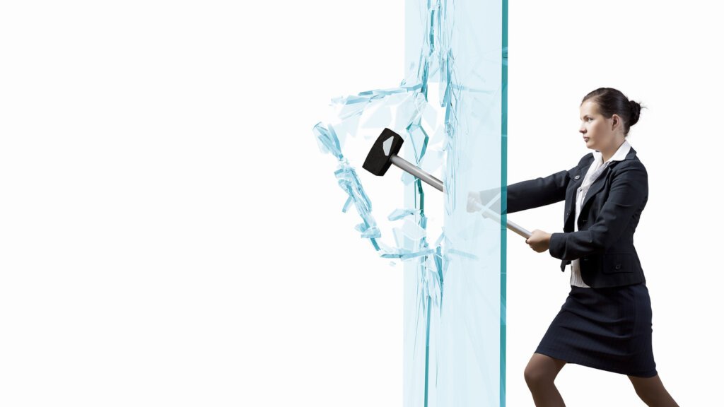 Women are breaking bariers in tech.