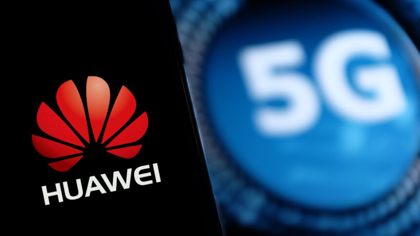 What impact has the new Huawei smartphone had on the US?