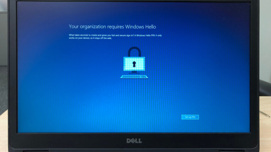 Windows Hello, requesting fingerprint data.