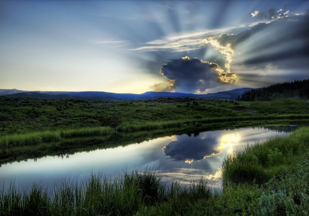 Nuclear power demands from AWS article, hero image.
