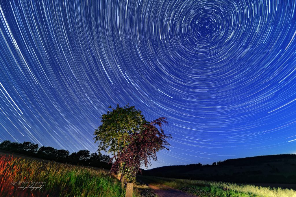 Hero, illustrative image for article on the US's Project Stargate.