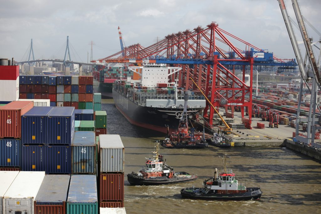Siemens and HD Hyundai plan digital push to modernise US shipyards