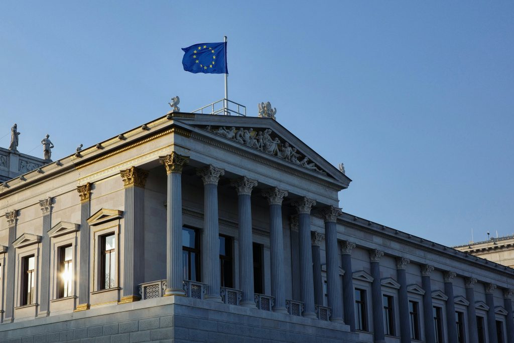 EU tech policy splits between telecom and AI